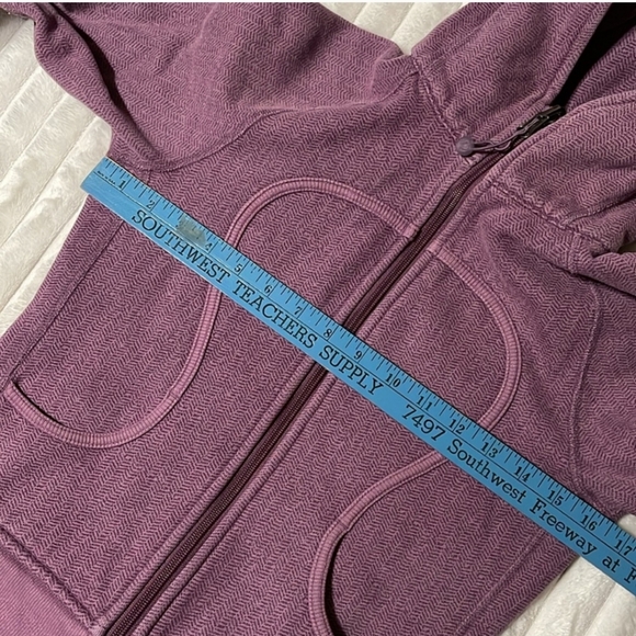 Lululemon | Scuba Hoodie - Picture 7 of 9